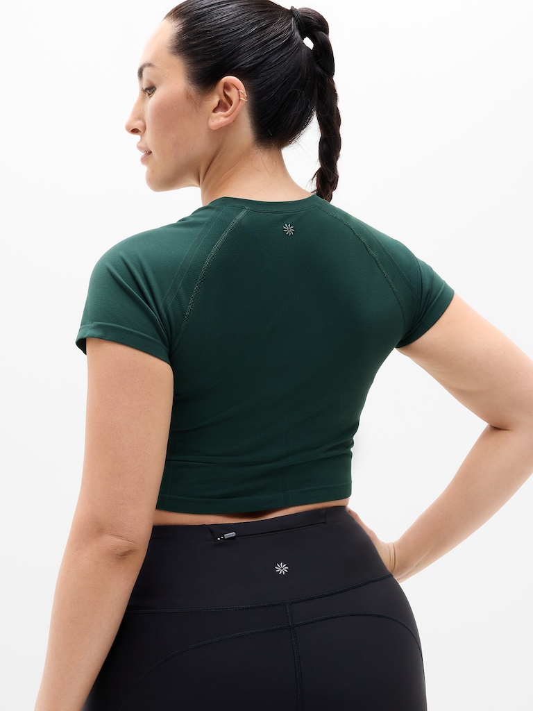 Momentum Flex Crop Tee