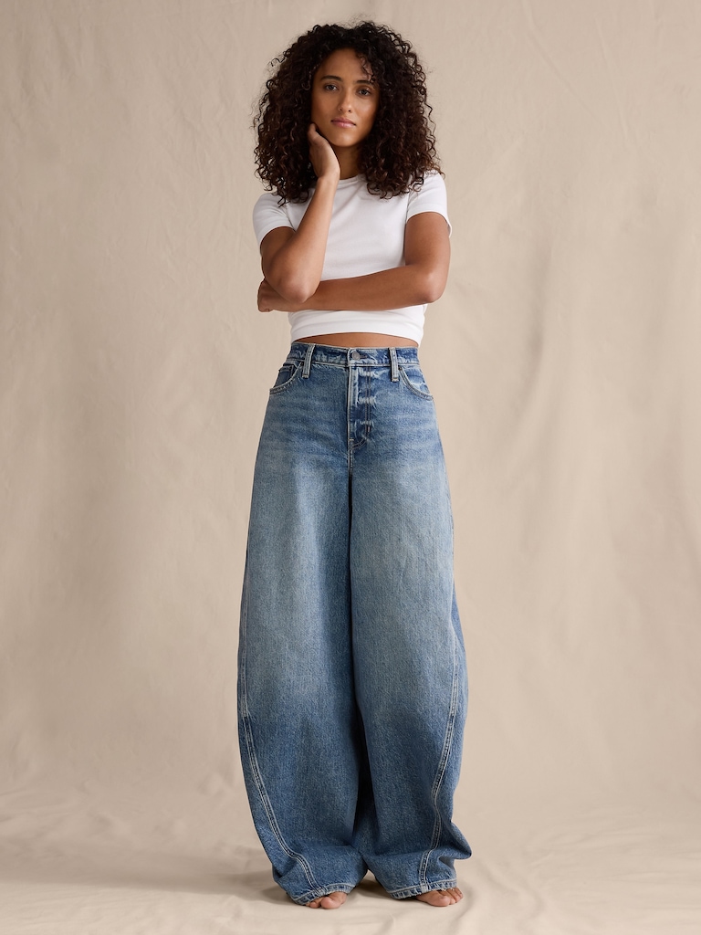 High-Rise Loose Twisted Barrel Jean