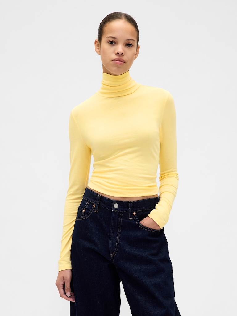 Featherweight Turtleneck
