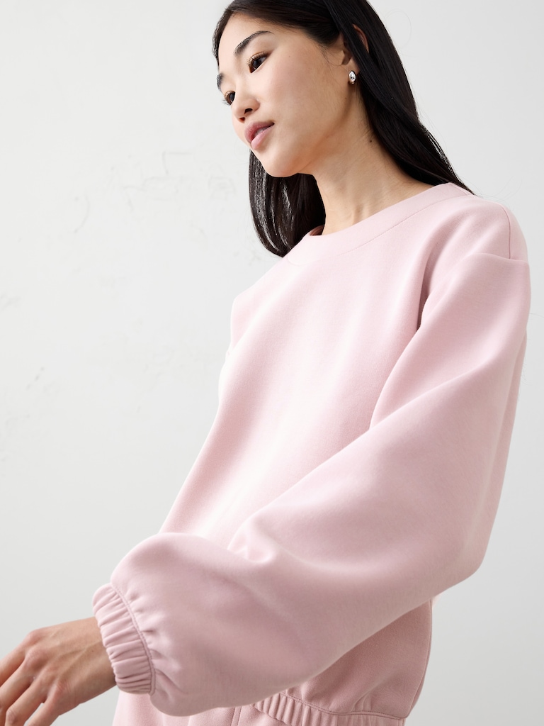 Weekender High-Neck Sweatshirt