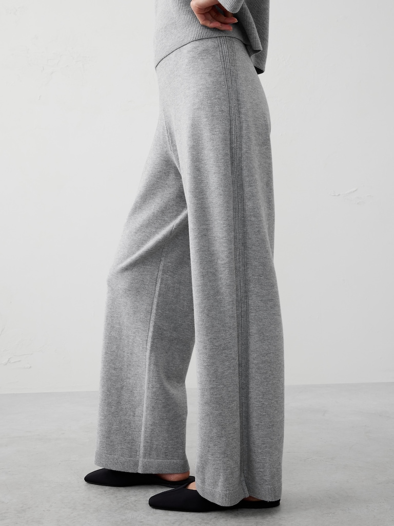 Wide-Leg Mid-Rise Pull-On Sweater Pant