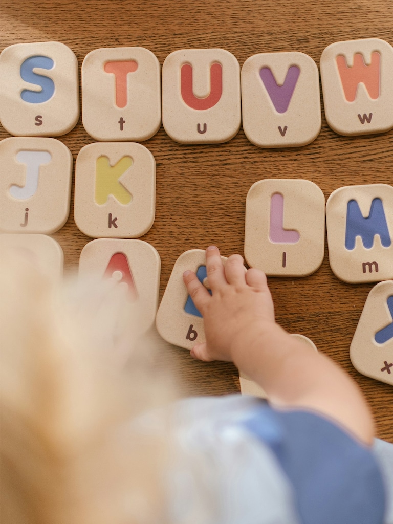 Hand Sign Alphabet Language Learning Set