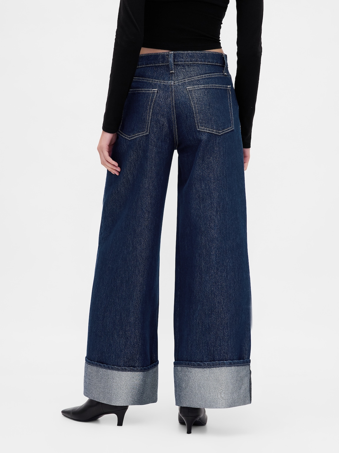 Mid Rise Metallic Cuffed Baggy Jeans