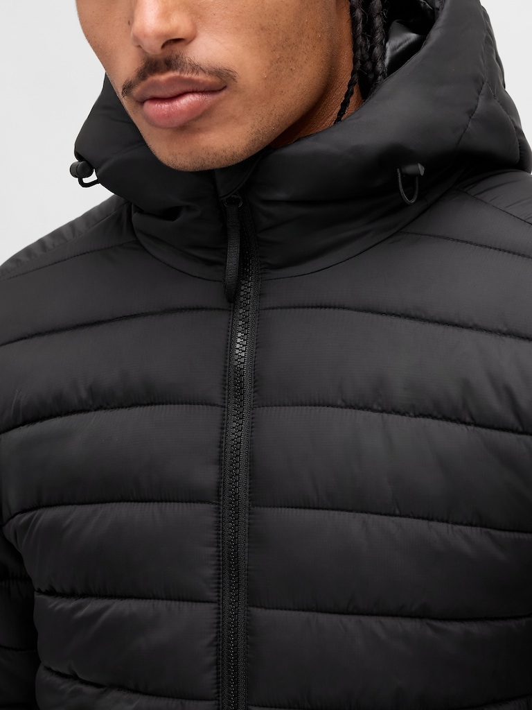 Recycled Hooded Puffer Jacket