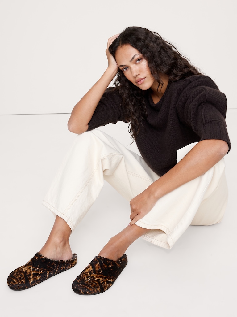 Leather Essential Clog