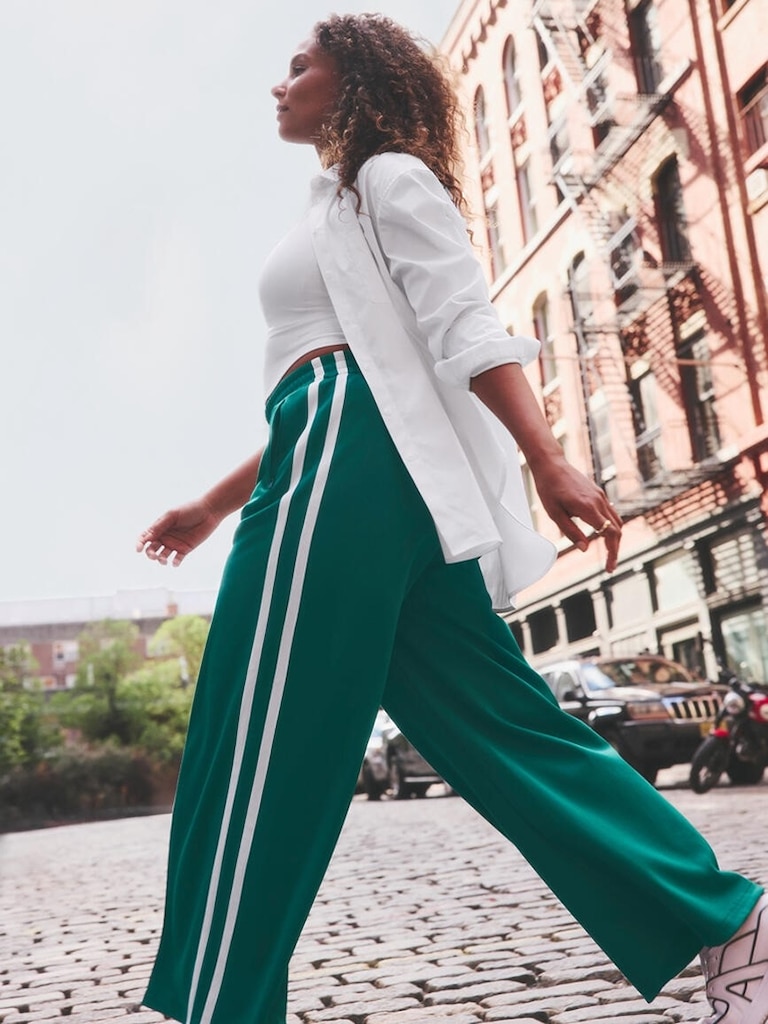 Tempo Mid Rise Wide Leg Track Pant