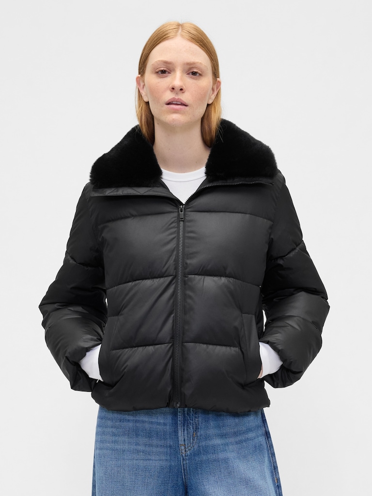 100% Recycled Relaxed Short Puffer Jacket