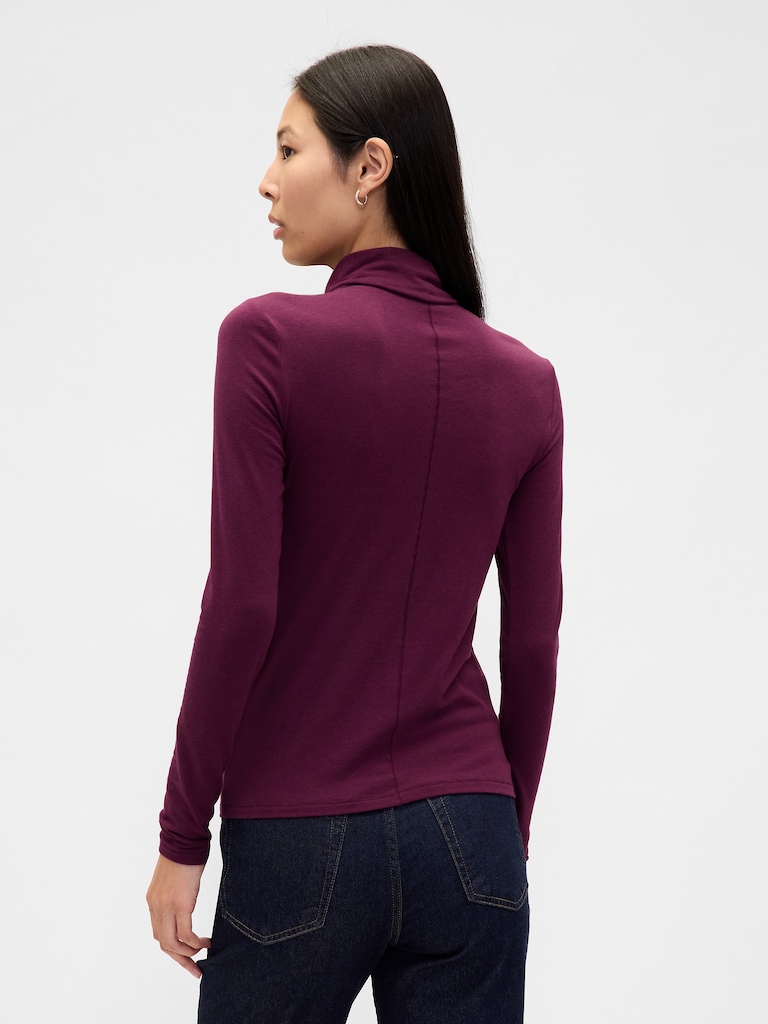 Featherweight Turtleneck