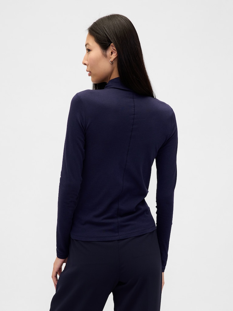 Featherweight Turtleneck