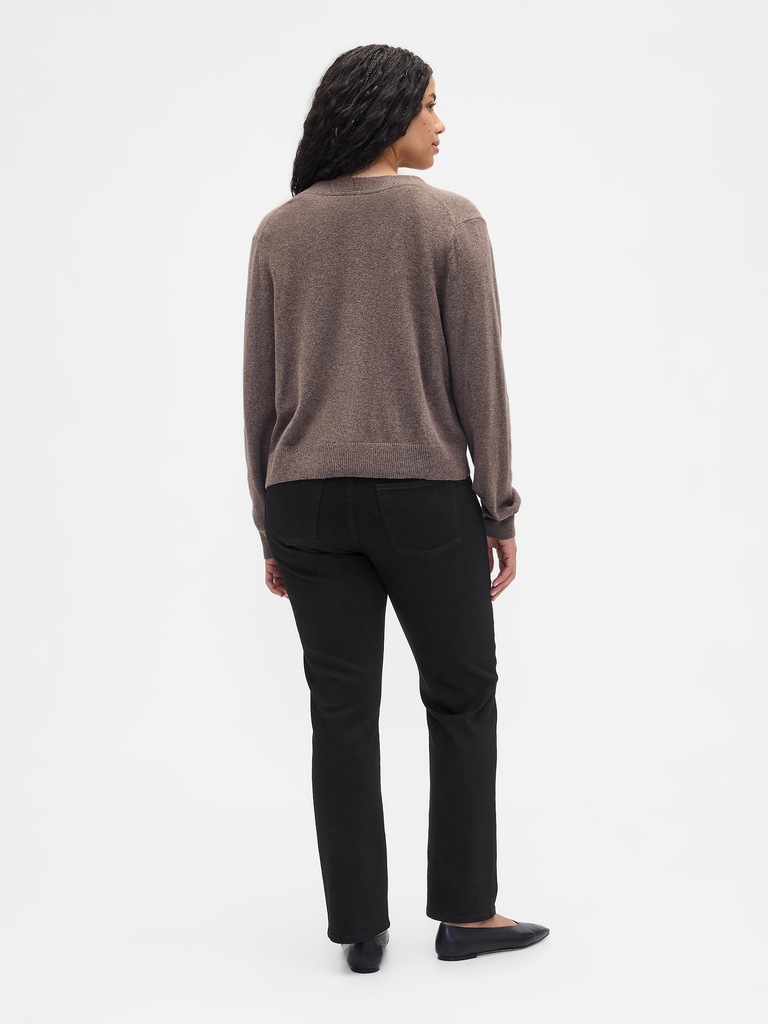 Mid Rise Classic Straight Jeans