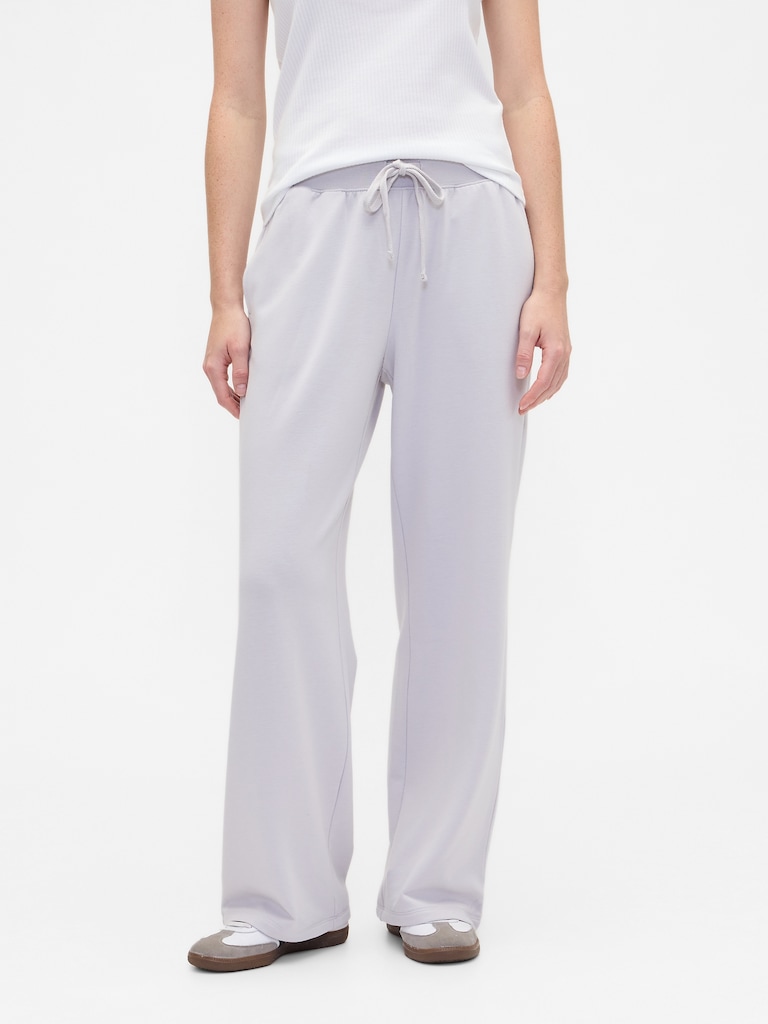 CloudLight Straight-Leg Pants
