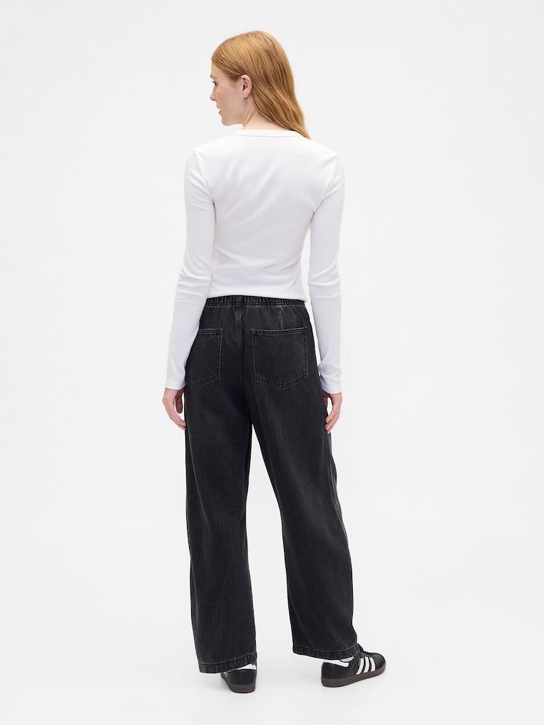 Mid Rise SuperSoft Pull-On Barrel Jeans