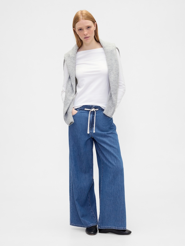 High Rise SuperLight Pull-On Baggy Jeans