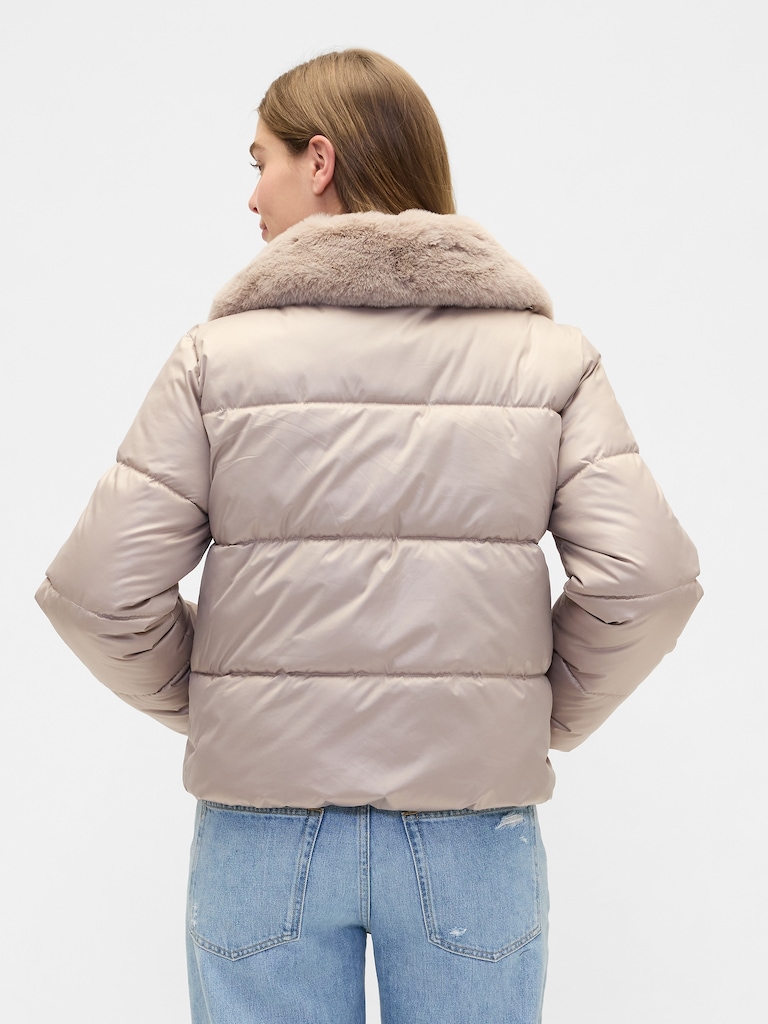 100% Recycled Relaxed Short Puffer Jacket