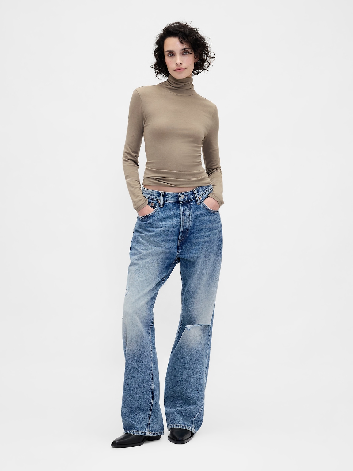 Featherweight Turtleneck