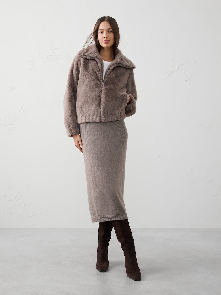 Ribbed Midi Sweater Skirt