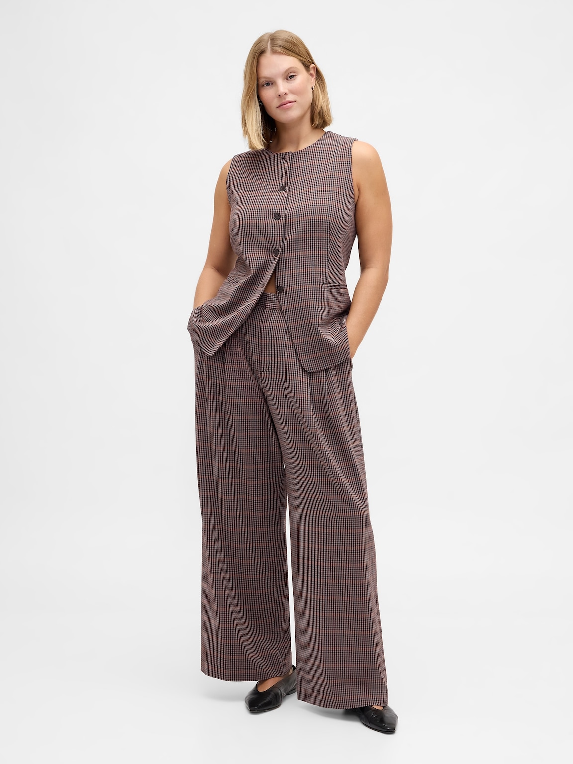 365 High Rise Brushed Twill Pleated Trousers