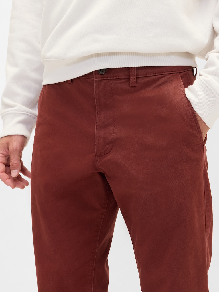 GapFlex Essential Khakis in Straight Fit