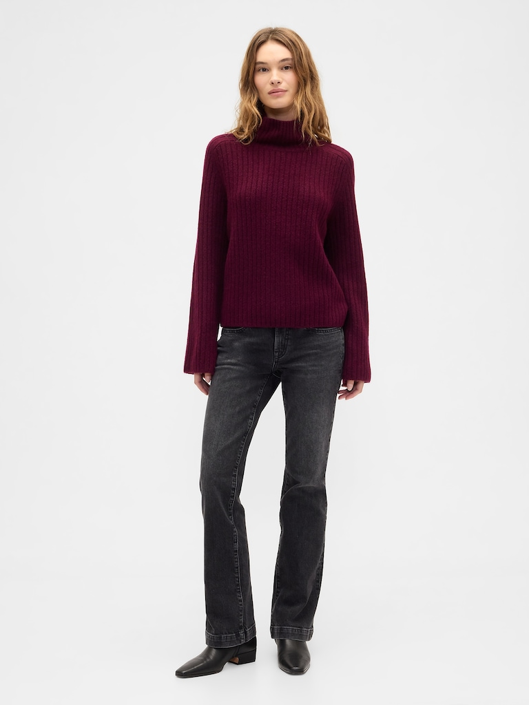 Relaxed Ribbed Mockneck Sweater