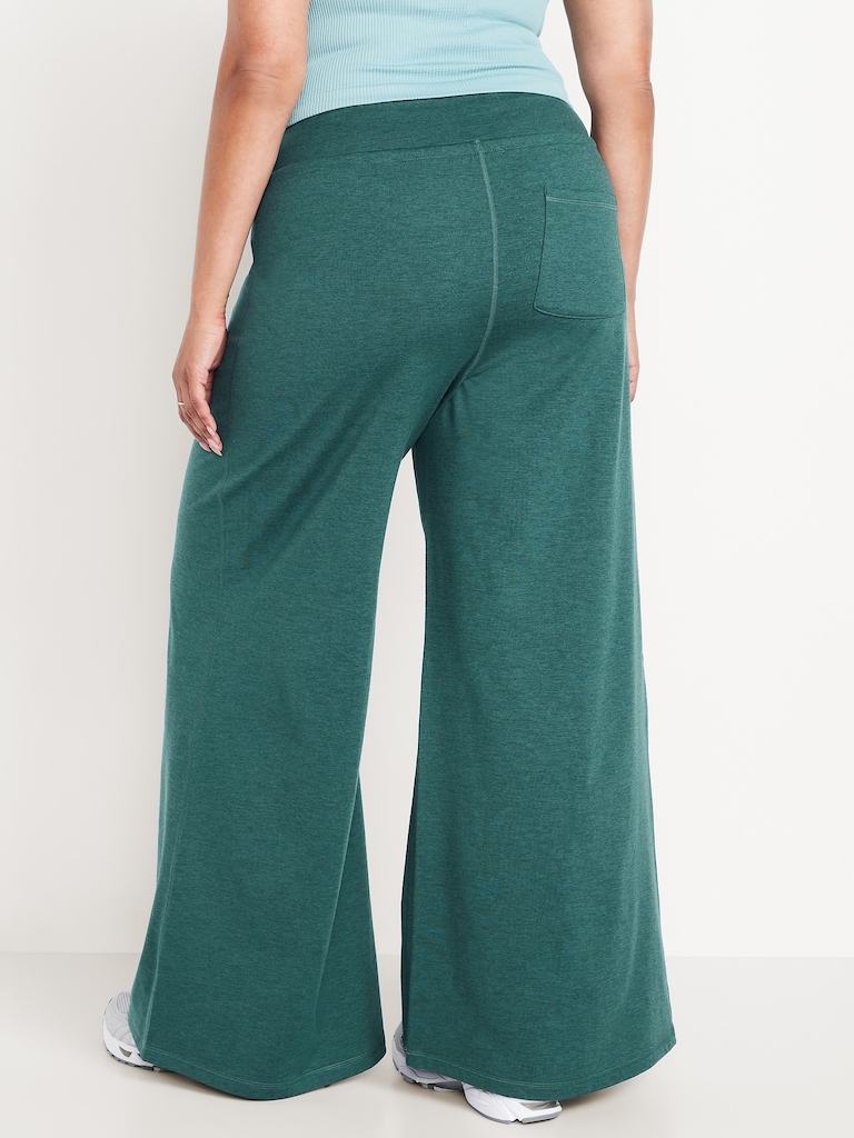Extra High-Waisted CloudComfy Wide-Leg Pants