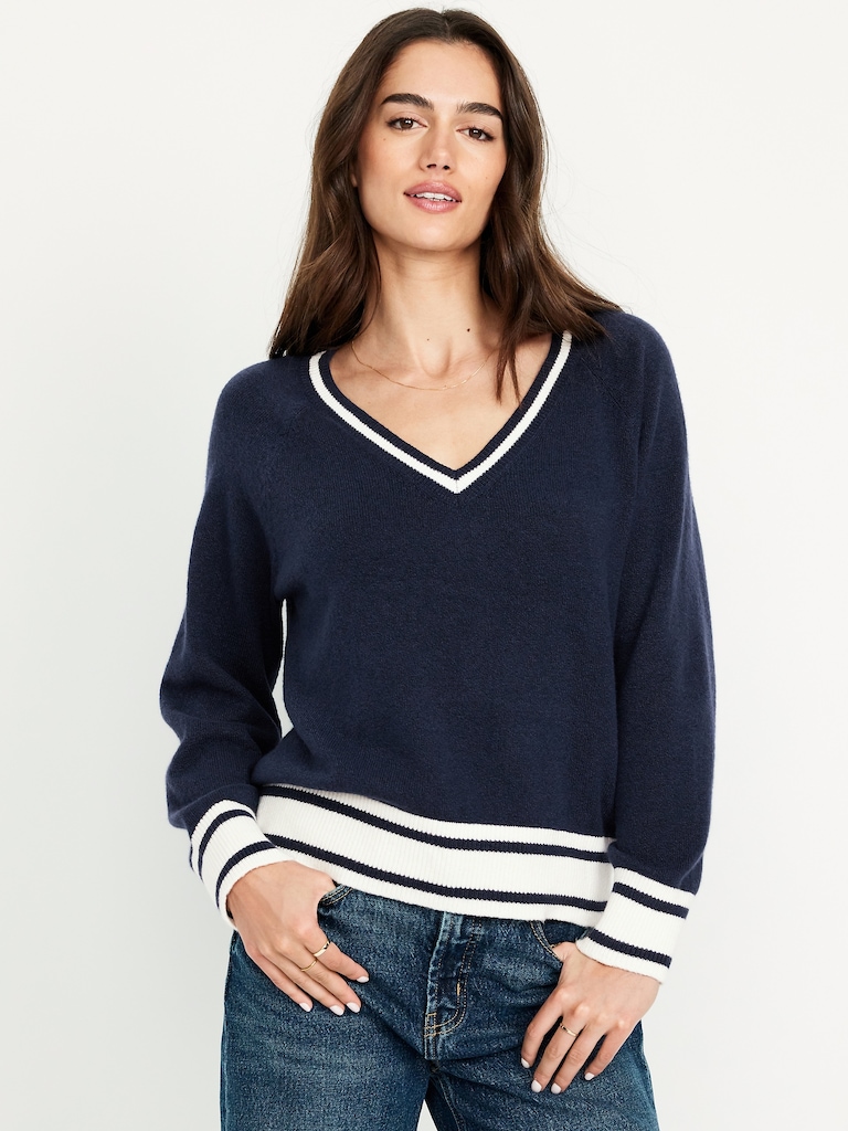 SoSoft Loose V-Neck Sweater