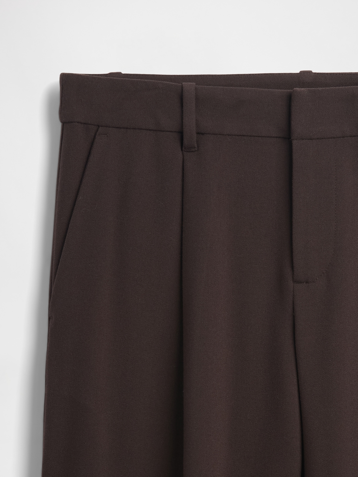365 Low Rise Brushed Twill Pleated Trousers