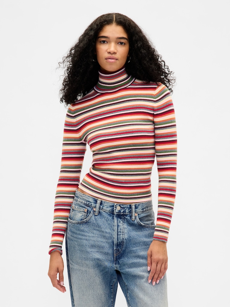 CashSoft Stretch Turtleneck Sweater