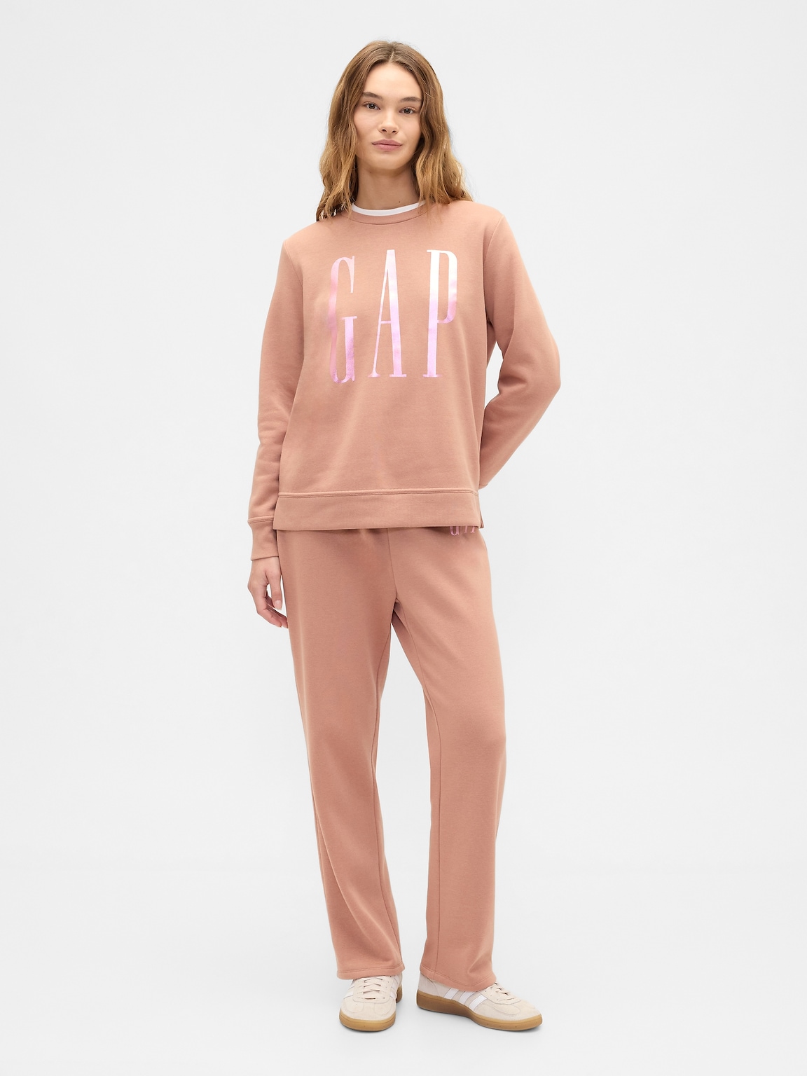 Relaxed Gap Logo Sweatshirt