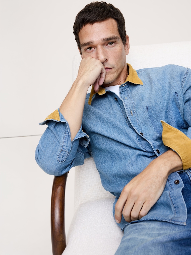 Relaxed-Fit Cotton-Hemp Chambray Shirt