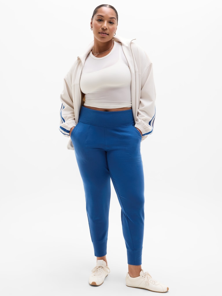 Coaster Luxe High Rise Jogger