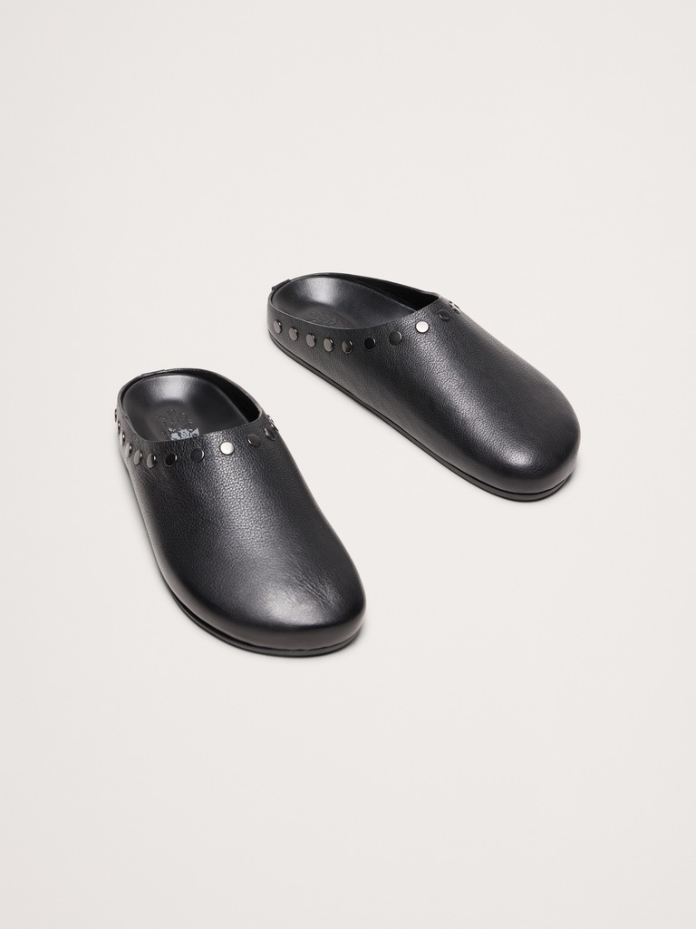 Leather Essential Clog