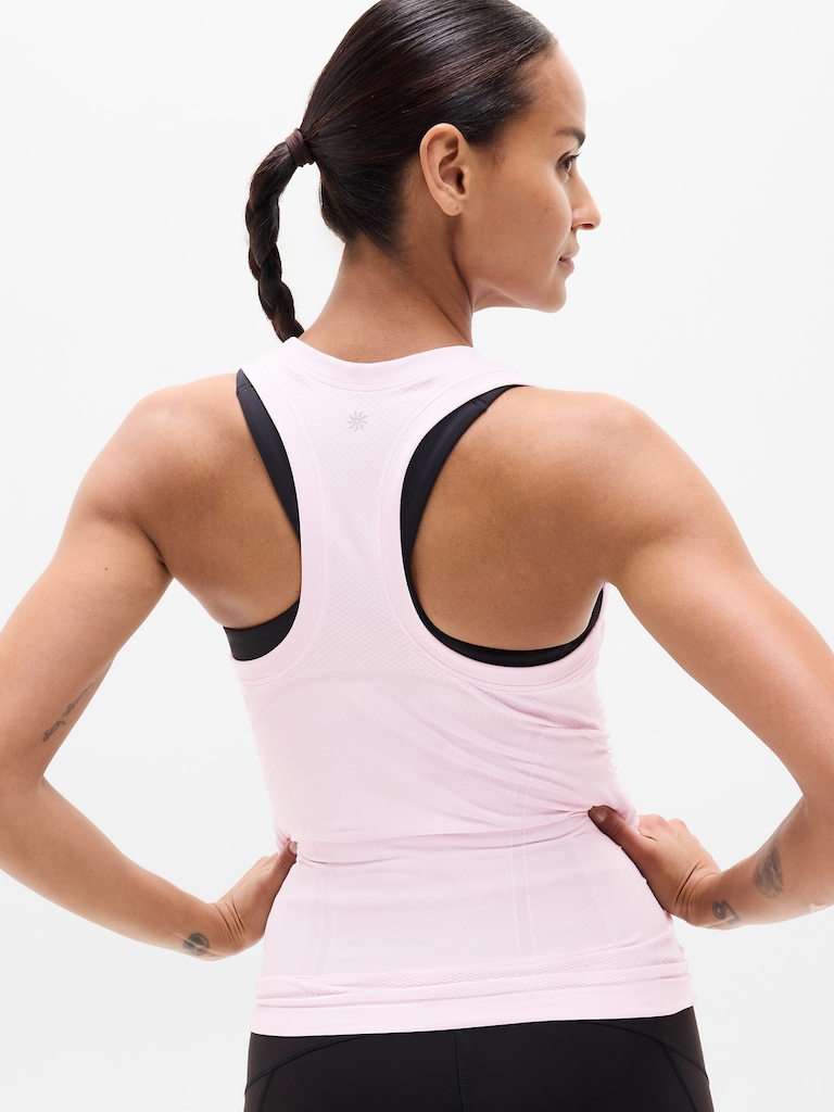Momentum Seamless Tank