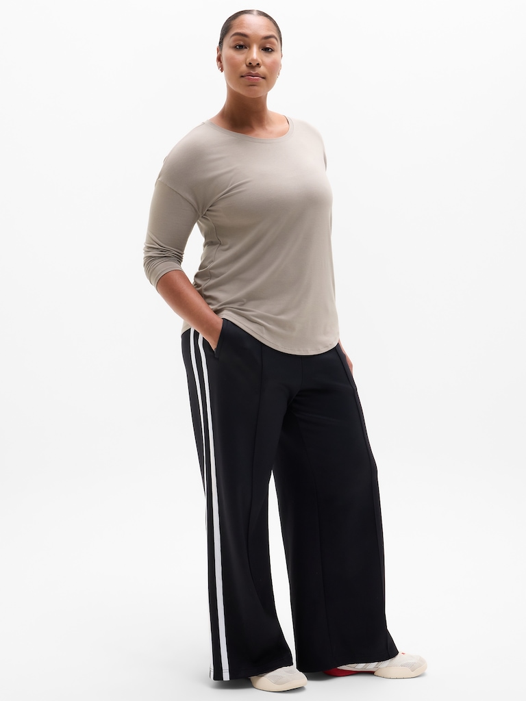 Move With Ease Top