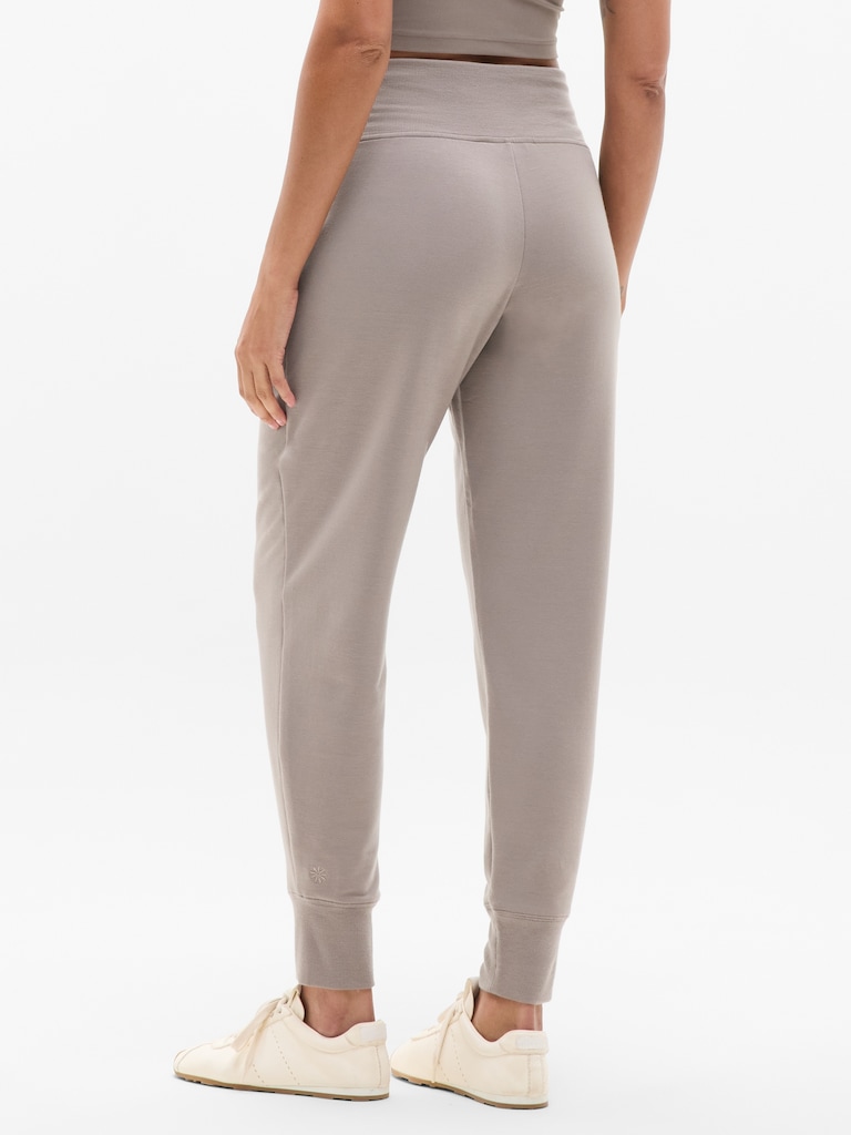 Coaster Luxe High Rise Jogger
