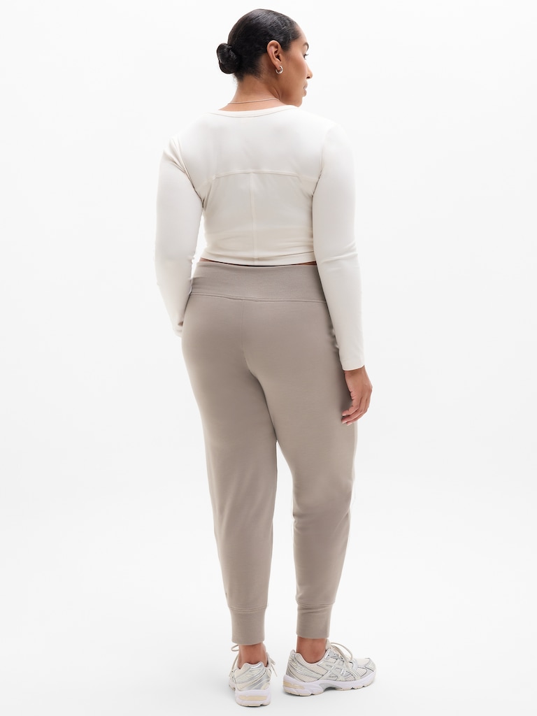 Coaster Luxe High Rise Jogger