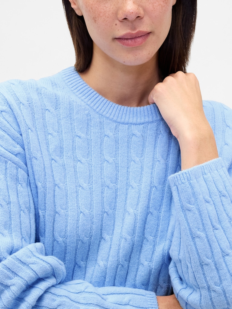 CashSoft Cable-Knit Crewneck Sweater