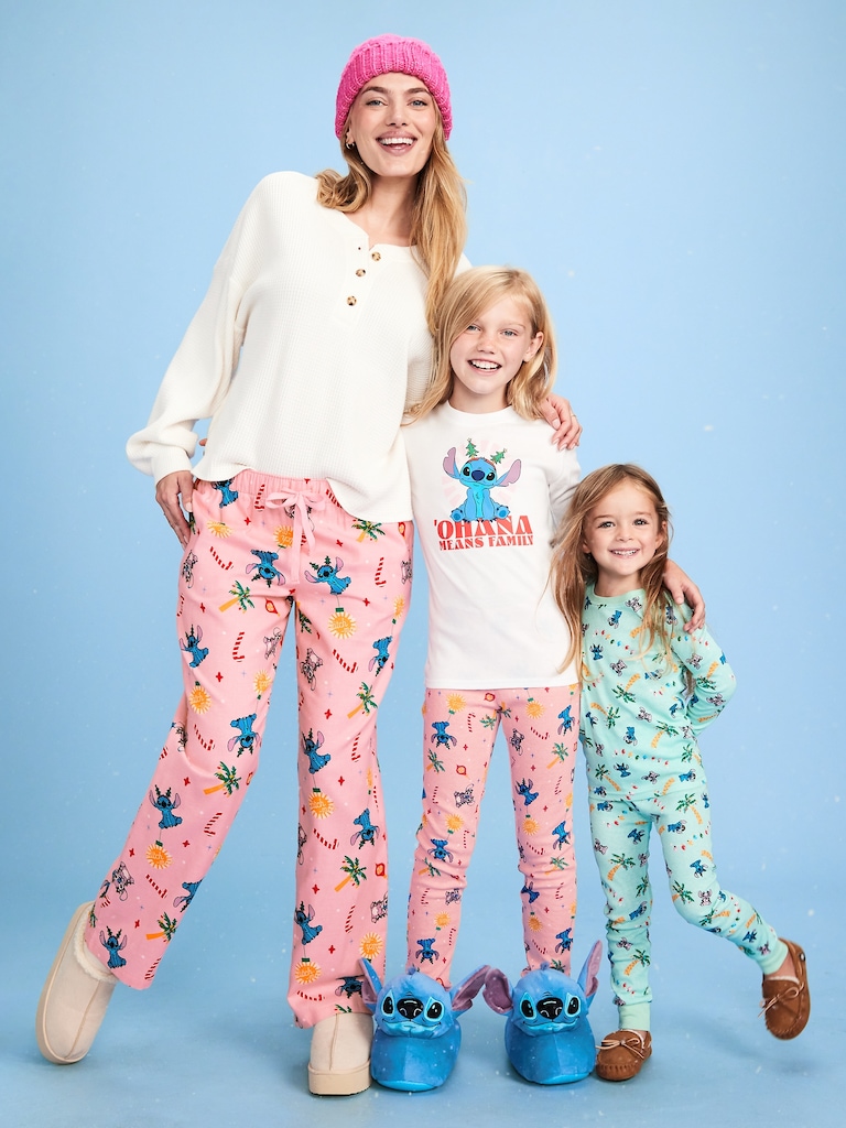 Old Navy x Disney Mid-Rise Printed Flannel Pajama Pants for Women