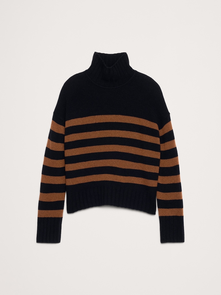 Relaxed Cashmere Turtleneck Sweater