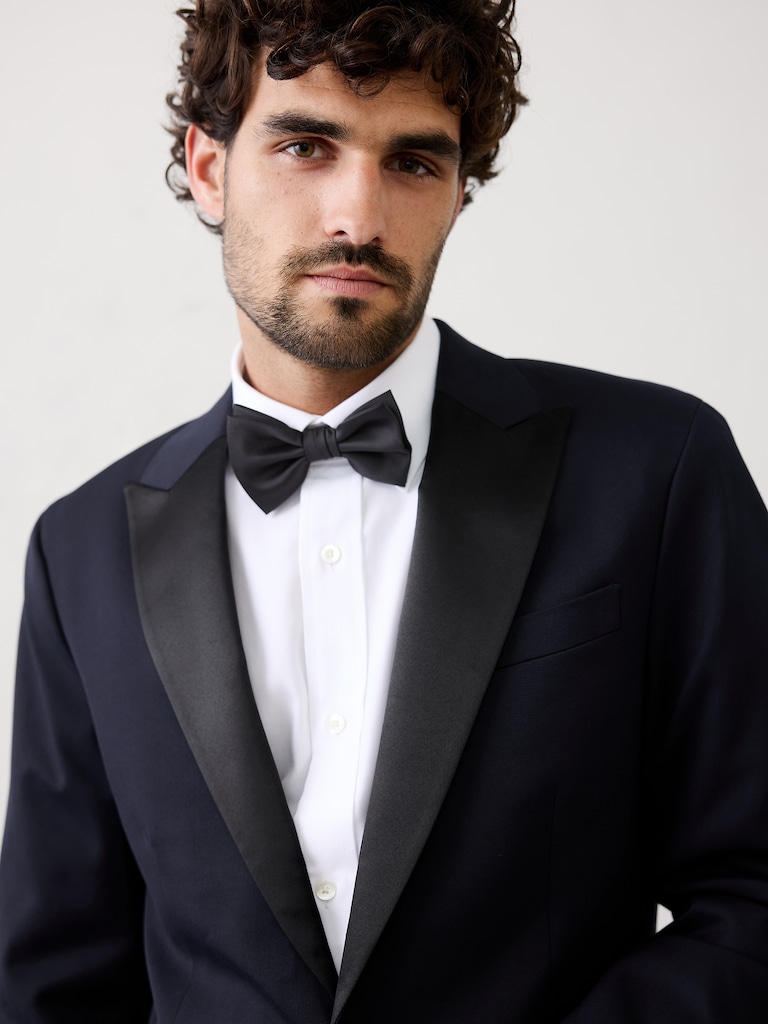 Tailored-Fit Luxe Tuxedo Suit Jacket