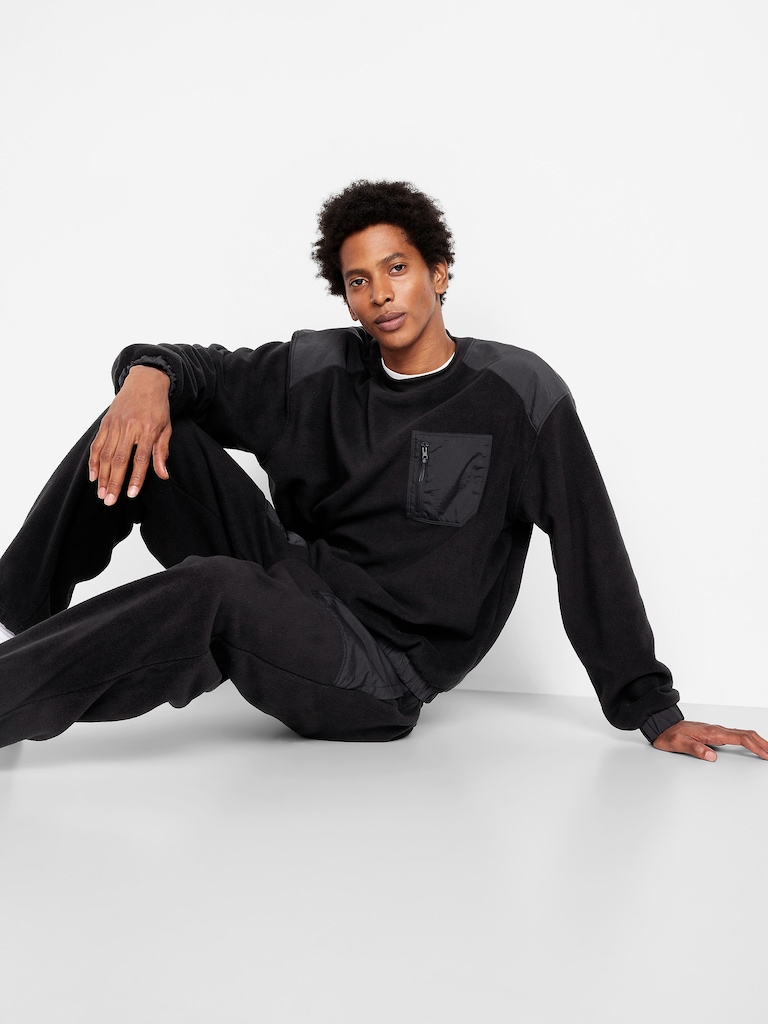 Oversized Microfleece Utility Pocket Crew-Neck