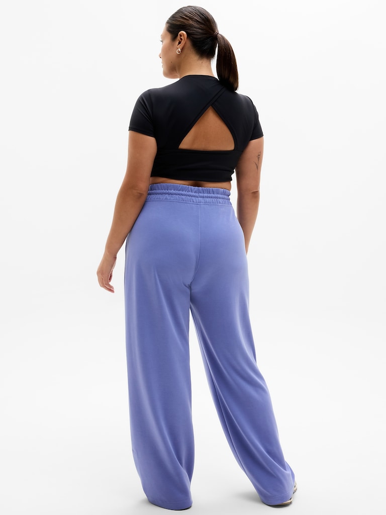 Seasoft Mid Rise Straight Pant