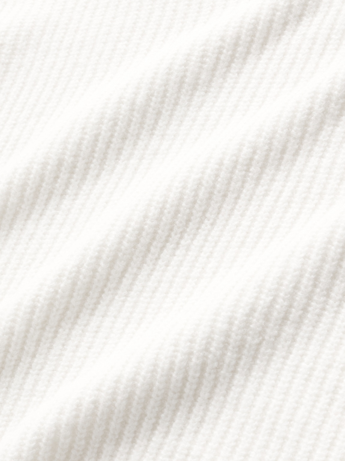 CashSoft Shaker-Stitch Turtleneck Sweater