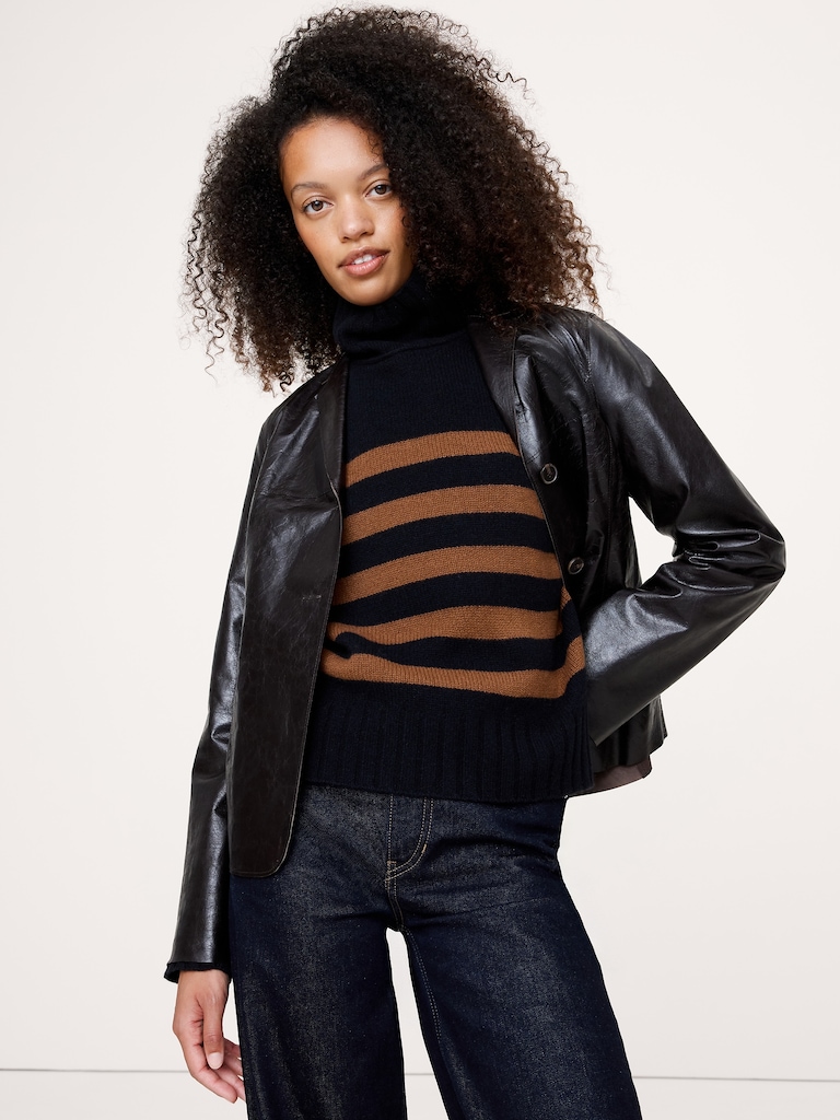 Relaxed Cashmere Turtleneck Sweater