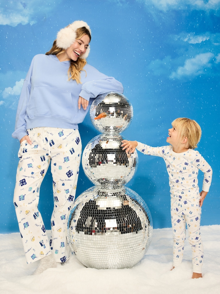 Gender-Neutral Snug-Fit Graphic Pajama Set for Kids