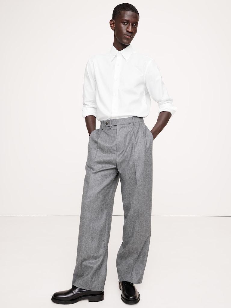 Slim-Fit Wrinkle-Resistant Dress Shirt