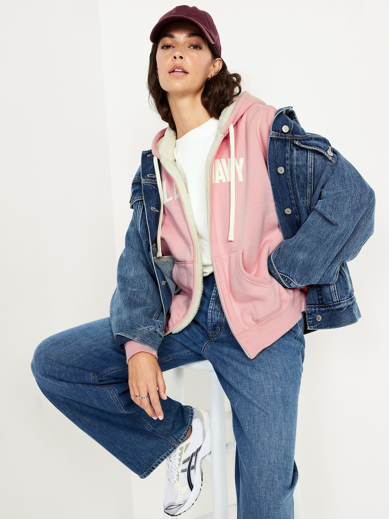 Oversized Logo-Graphic Hoodie Sweatshirt