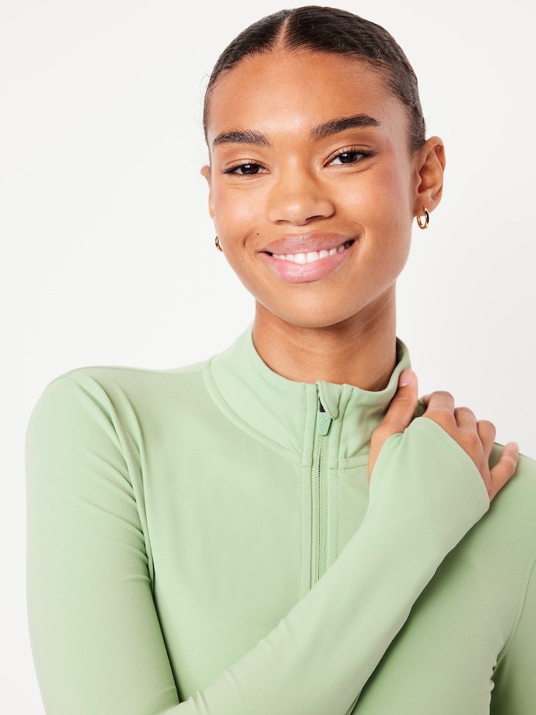 StudioSmooth Full-Zip Cropped Jacket