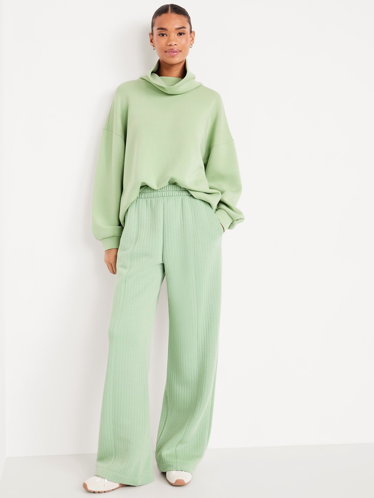 Bounce Fleece Funnel Neck Tunic