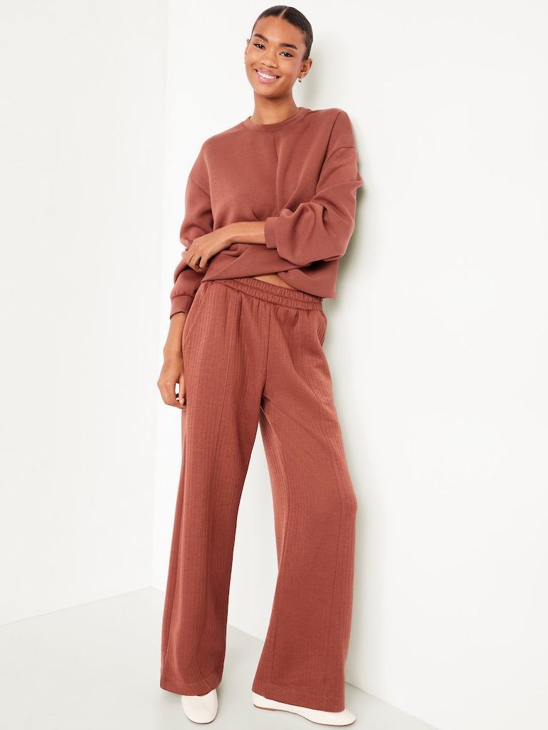 Bounce Fleece Twist-Front Top