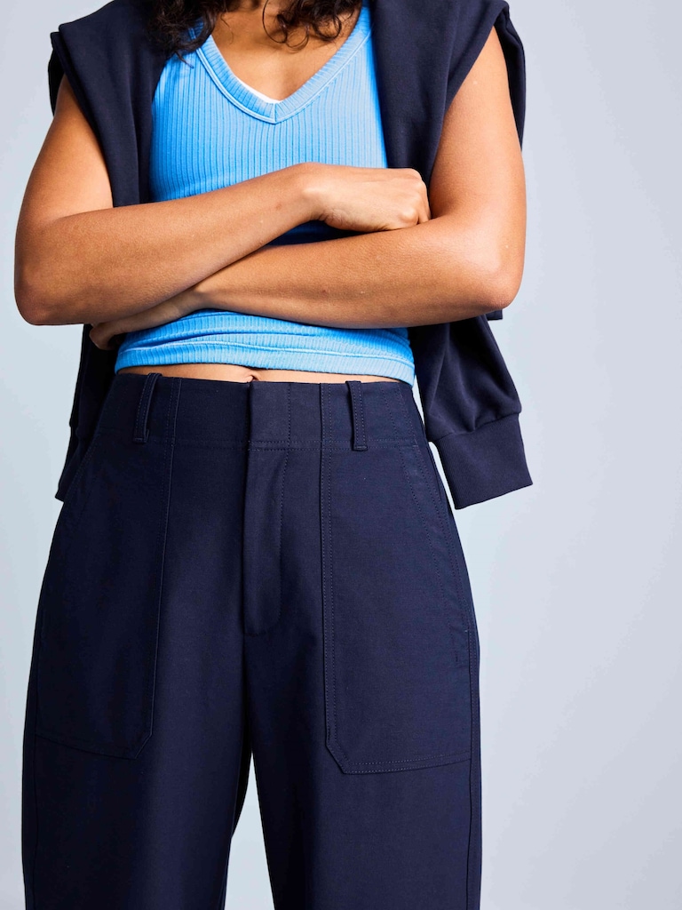 Skyline High Rise Barrel Leg Pant